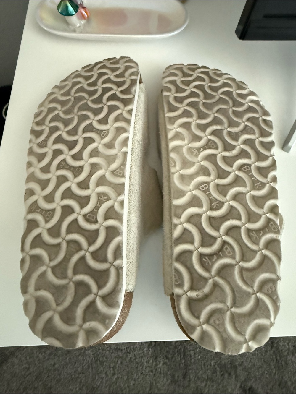 Birkenstock Arizona Sandals in Light Cream Suede - Picture 4 of 4